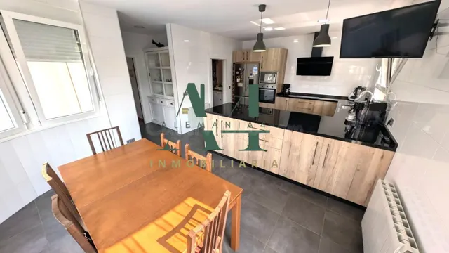 Exclusivo Chalet Reformado en Caceres - R-66 por 594.900€ — 20