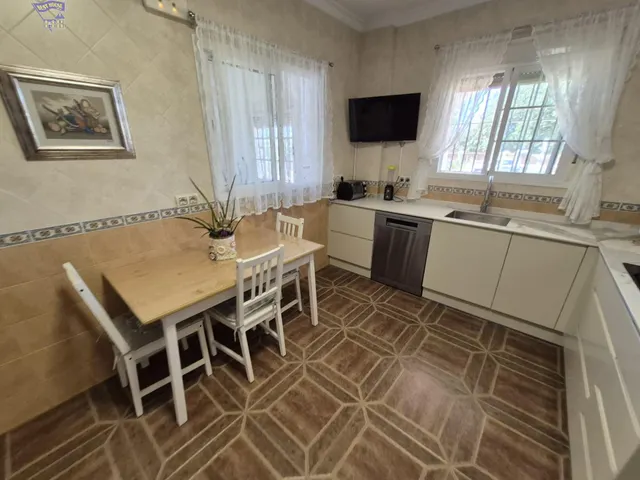 SE VENDE ESTUPENDO CHALET EN ARCOS DE LA FRONTERA (CARRETERA ARCOS - EL BOSQUE) — 13