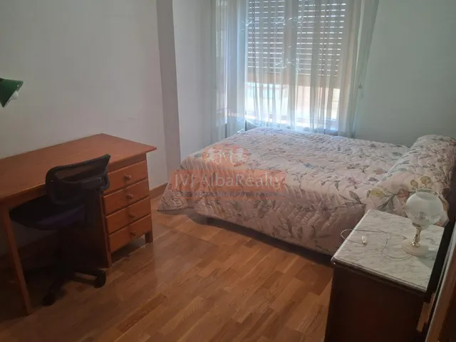 VIVIENDA EN ALQUILER EN ZONA FUENTE DEL PARQUE - foto 3