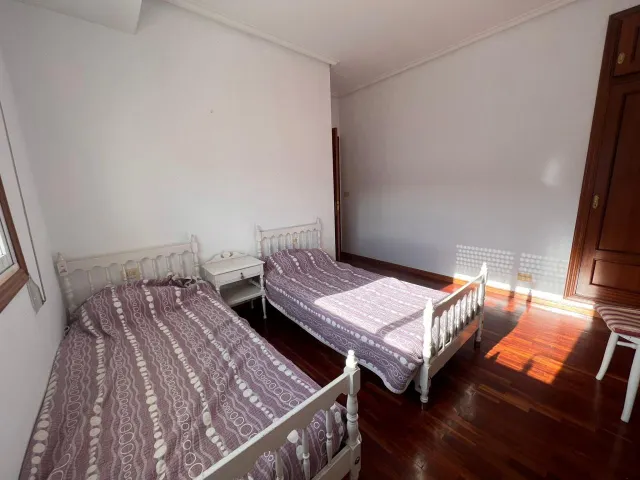 Amplio Piso en Venta en A Ponte, Ourense por €195.000 — 14