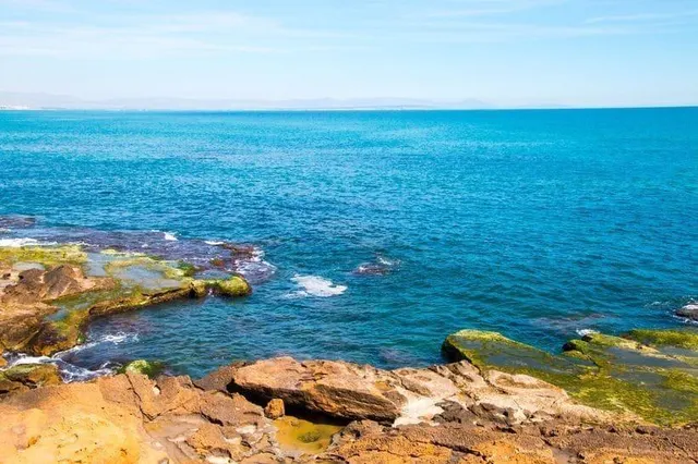 Apartamento reformado con vistas al mar en Cabo Cervera — 12