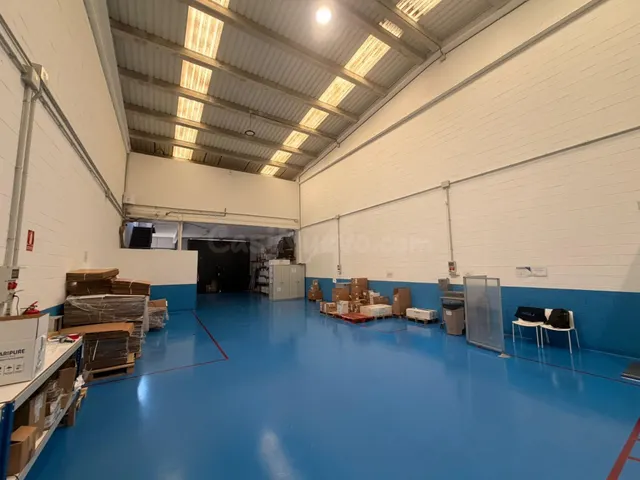 Nave industrial lista para entrar en funcionamiento en el Po