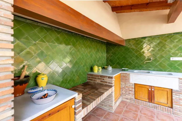 ESPECTACULAR CASA EN NAQUERA — 25