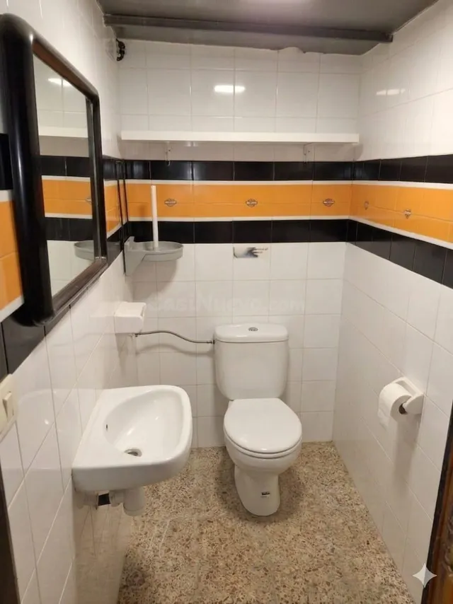 ¡Gran oportunidad en Almazora! Local/Almacén de 109m2 con al - foto 2