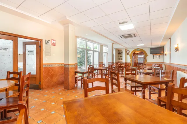Hostal-Restaurante con magnifica casa anexa — 16