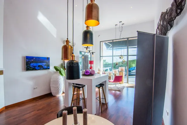 Local comercial 1 habitación 53m² en venta - Marbella - foto 3