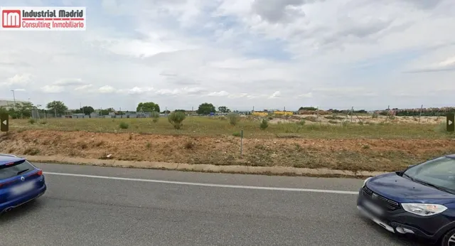 Terreno industrial finalista de 35.300m2 en Campo Real