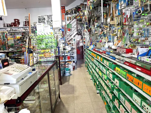 Local en Venta en Cáceres con Negocio Funcionando — 23