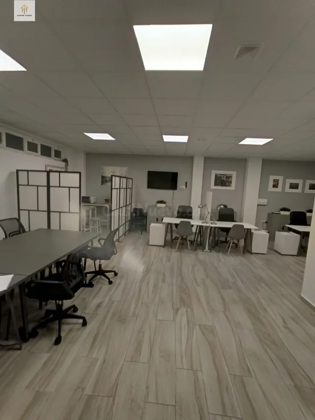 Local Comercial Reformado en Nuevo Cáceres - Ideal para Tu N