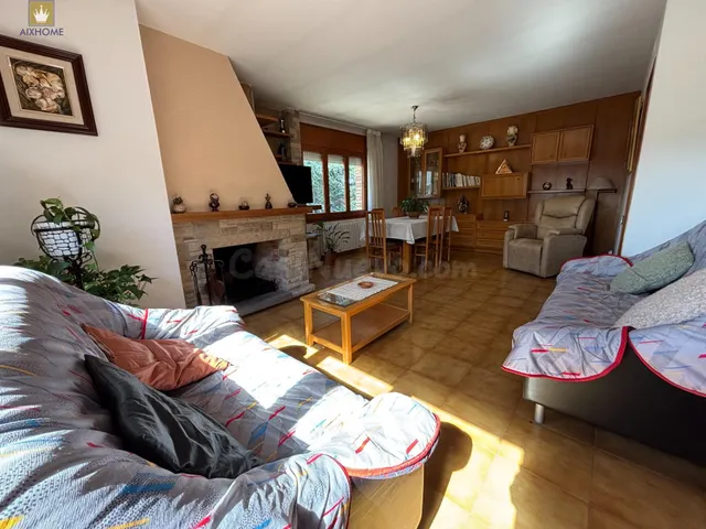 MAGNÍFICA CASA A CUATRO VIENTOS EN SEVA (CON VÍDEO-VISITA) - foto 4
