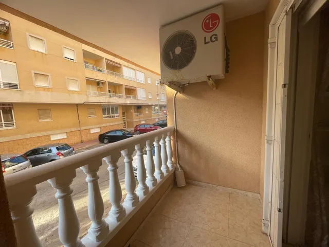 Apartamento de 3 dormitorios con garaje y orientación sureste — 22