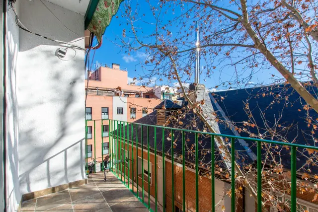 Piso exterior con terraza y mucha luz junto a marqués de vadillo — 25