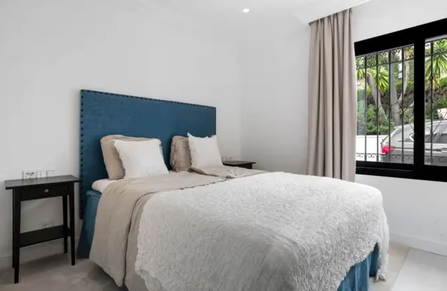 Chalet 5 habitaciones 457m² en venta - Costa del Sol — 14