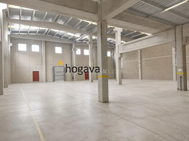 NAVE INDUSTRIAL EN ALQUILER - foto 2