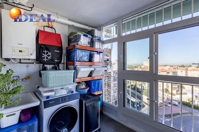 PISO REFORMADO CON VISTAS PANORÁMICAS A UN PASO DEL CENTRO DE GRANADA — 15