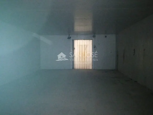 VENTA DE NAVE EN TORRELLANO — 13