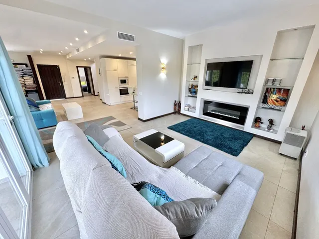 Chalet 5 habitaciones 220m² en venta - Marbella — 10