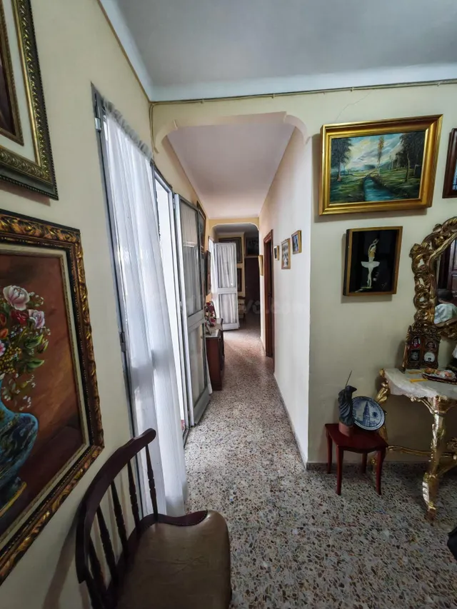 Casa Señorial Histórica con Gran Potencial de Inversión en É - foto 5