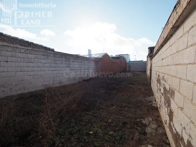Se vende solar en la zona centro de Tomelloso junto a calle  - foto 2