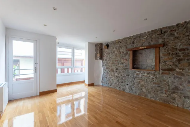 Piso ¡Descubre tu nuevo hogar en el corazón de Bermeo! — 3
