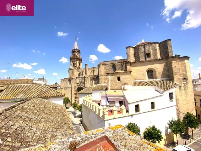 MAGNIFICA CASA EN EL CENTRO DE JEREZ — 45