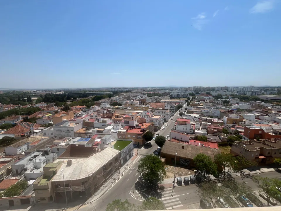 SE VENDE GARAJE CON TRASTERO EN RENFURBIS