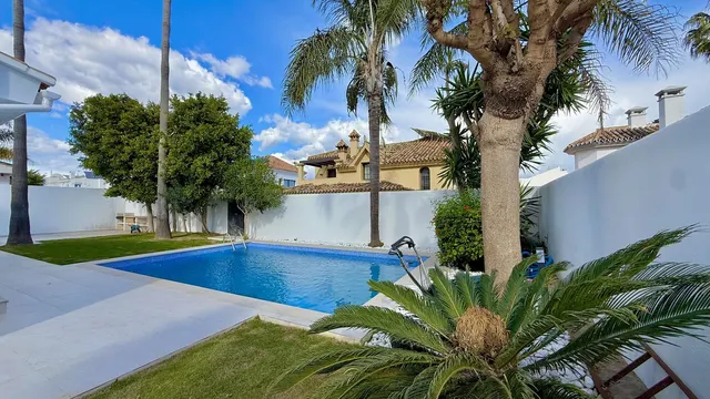 Chalet 5 habitaciones 360m² en venta - Marbella — 43