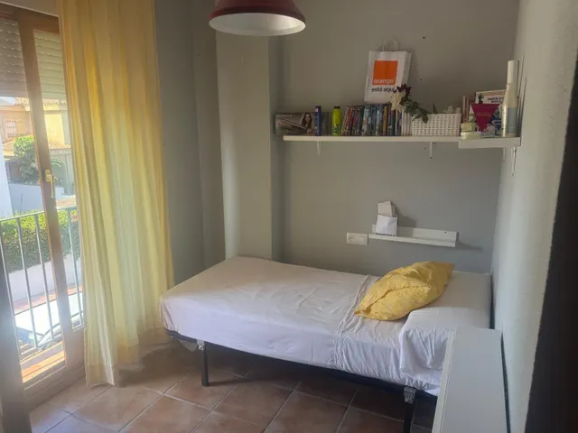 Unifamiliar situada en el Mayorazgo — 25