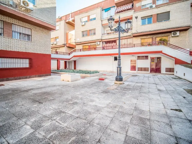 Local en venta en c. d'estoup, 21, Torres De Cotillas, Las,  - foto 2