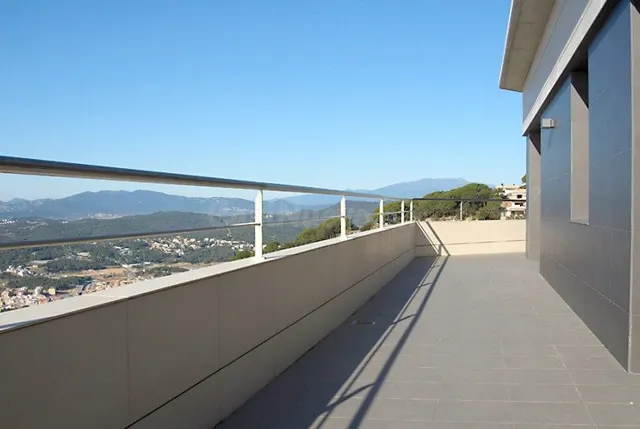 Casa de lujo en urbanización de prestigio. - foto 4