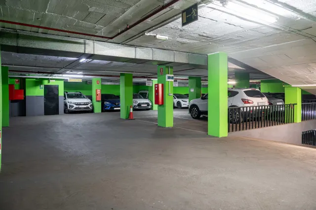 Parking 13m² en alquiler - Les Corts — 9