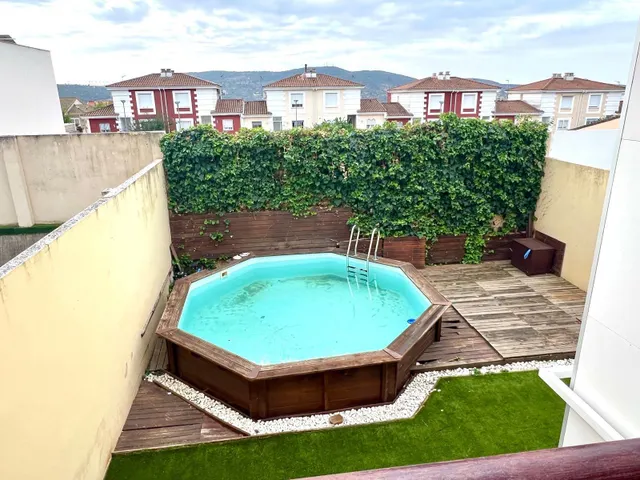 EXCLUSIVA CASA ADOSADA CON ASCENSOR Y PISCINA EN CIUDAD JARDIN — 15