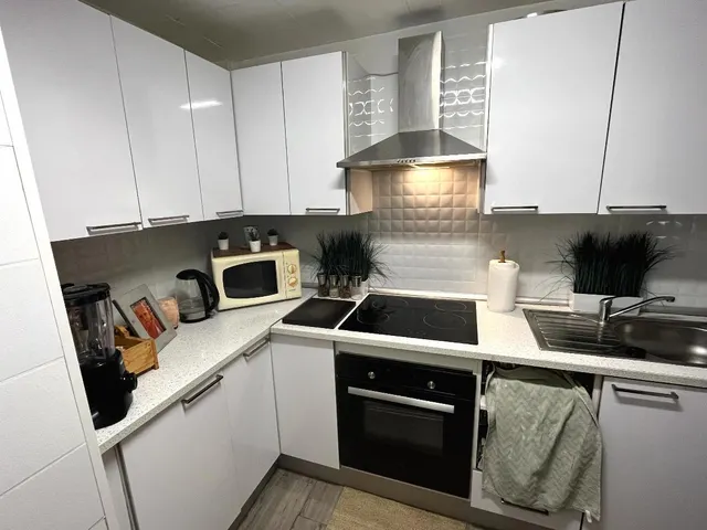 Villa independiente totalmente renovada con apartamento independiente y piscina en La Zenia!!! — 45