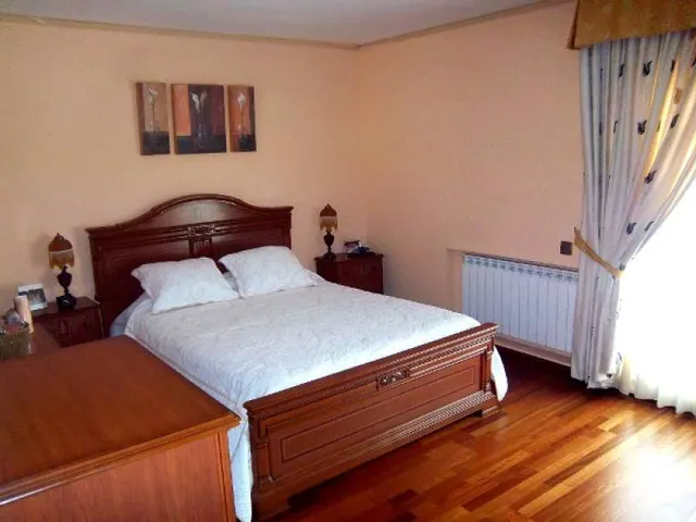 Chalet individual 5 hab. en Vilafortuny. Parcela 1.500 m2. Piscina. — 13