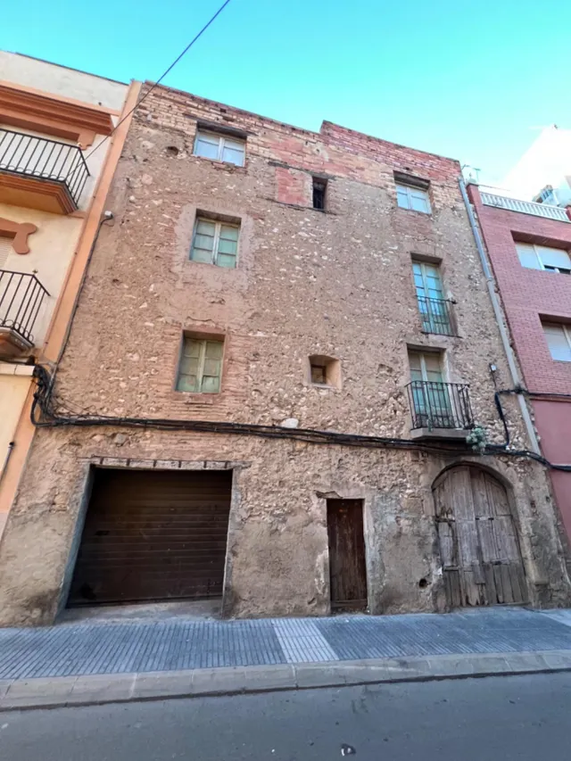 Edificio en venta en Constantí, Tarragona