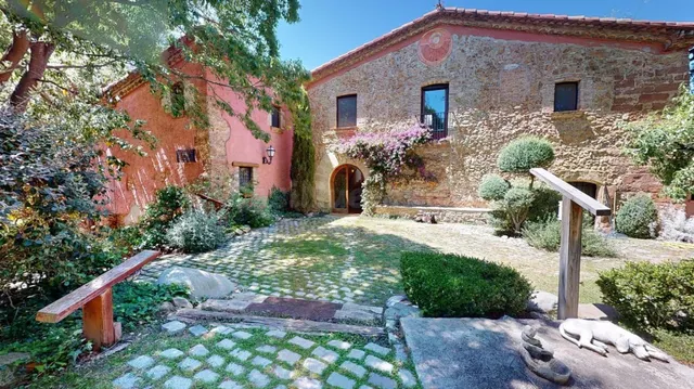 Villa de ensueño entre viñedos y el Montserrat. Masía del si - foto 2