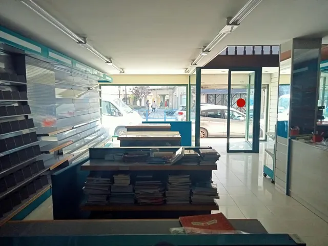 LOCAL COMERCIAL DE DOS ALTURAS EN BOIRO — 25