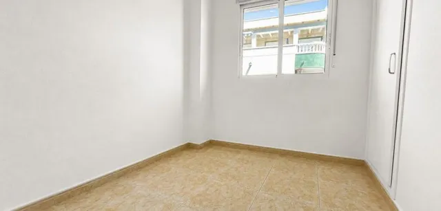 Partamento moderno de 2 dormitorios cerca de playa del cura — 12