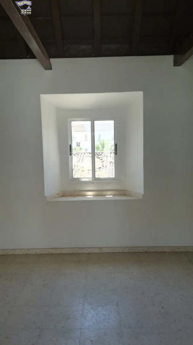 VENTA DE CASA EN PLENO CENTRO DEL BARRIO BAJO — 14