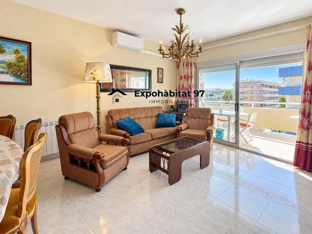 ¡APARTAMENTO DE 3 habitaciones CON 2 BAÑOS ESQUINERO DE 100  - foto 2