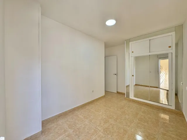 moderno apartamento en el corazón de torrevieja — 23