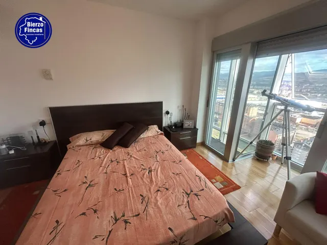 **se vende piso en la rosaleda, Ponferrada** — 13