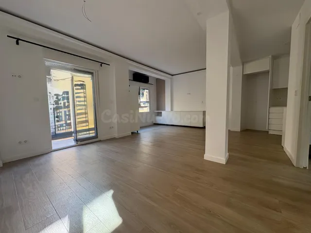 Se alquila piso en Catarroja