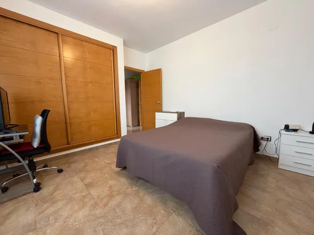 PRECIOSO CHALET EN MARINES — 22