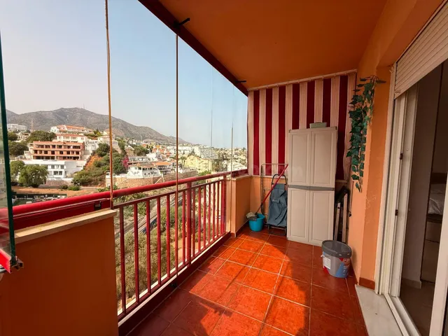 ALQUILER LARGA TEMPORADA - ESTUDIO EN TORREBLANCA, BAJA - foto 4