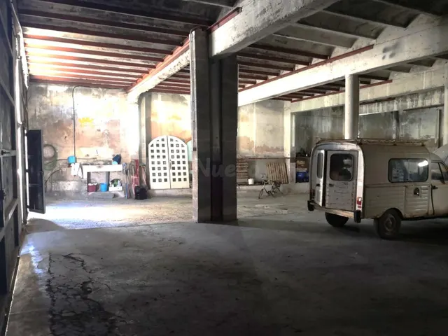 Se vende o se alquila nave bien situada en Felanitx - foto 3