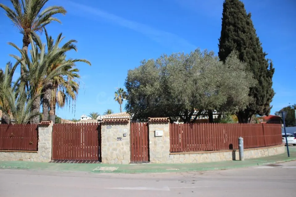 Extraordinario Chalet