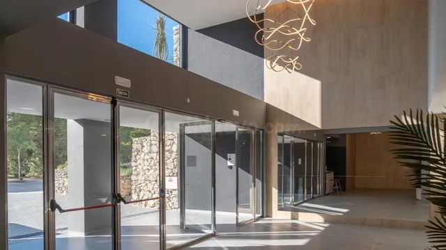 Apartamento 3 habitaciones 131m² en venta - Via Parque — 28