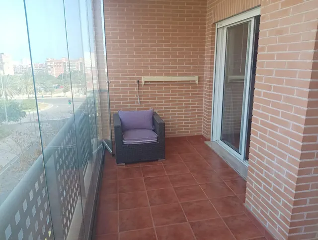V.P.O.  CON 2 GARAJES Y TRASTERO EN URBANIZACIÓN CON PISCINA — 7