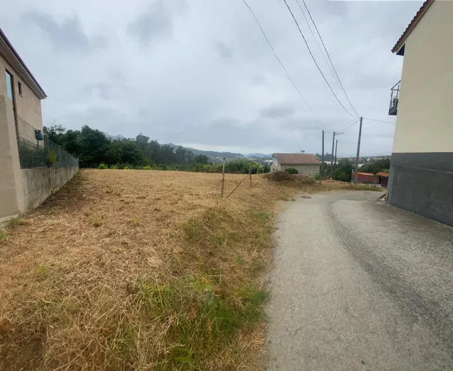 Terreno con proyecto de ejecución en camino Galeota, Beade — 18